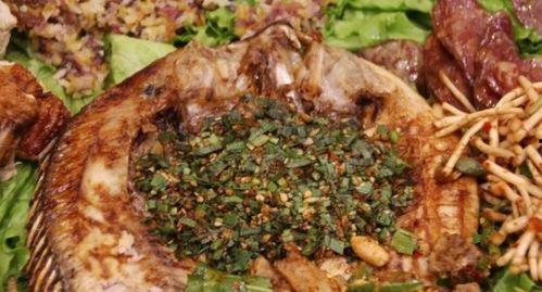 花孔雀吃瓜,一场视觉与味觉的双重享受