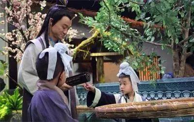 吃瓜短剧古装,穿越时空的古装吃瓜日常